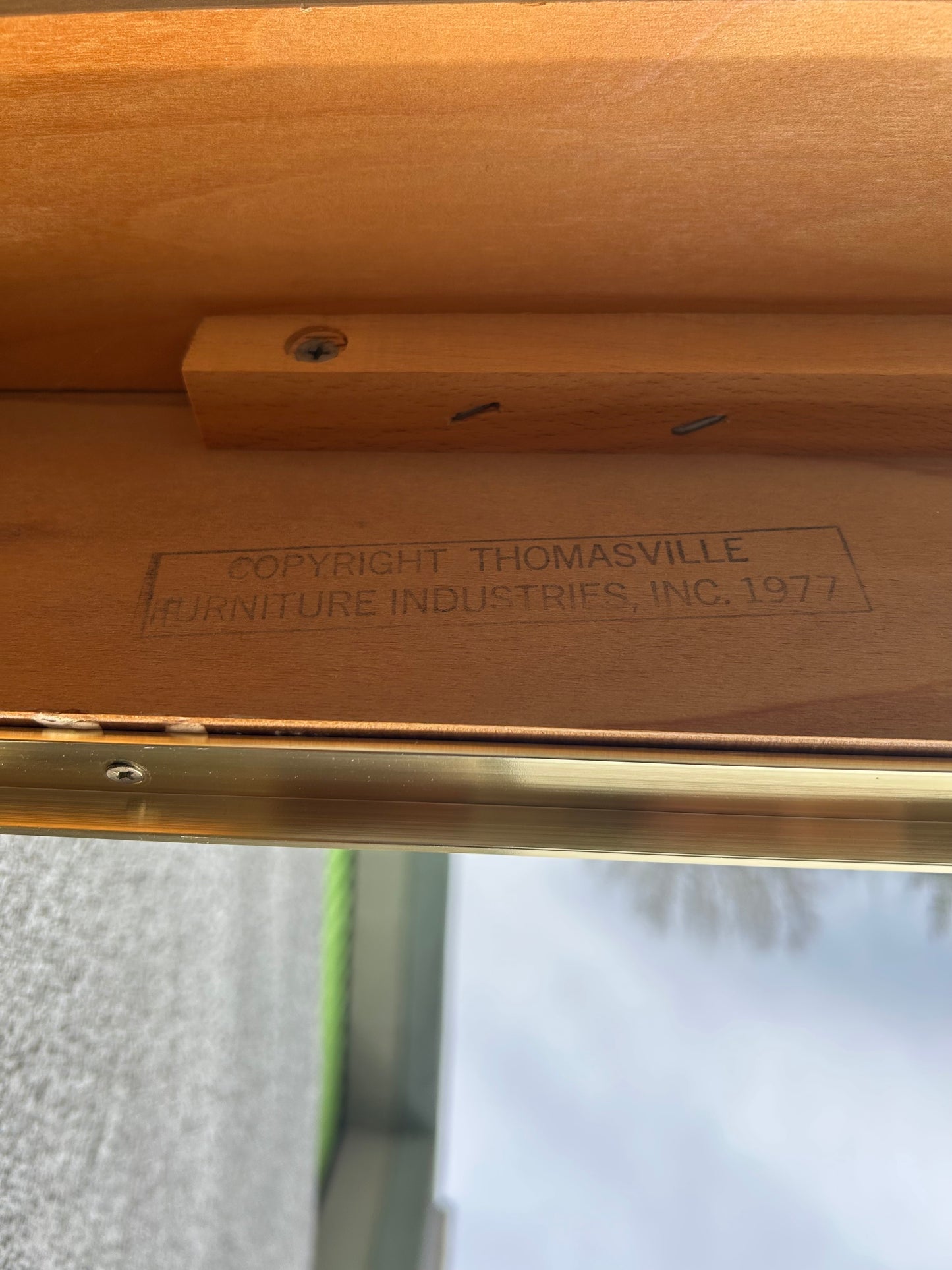 Mid Century Modern Burl Wood Veneer Smoked Glass and Gold Side Table by Thomasville, Circa 1970s