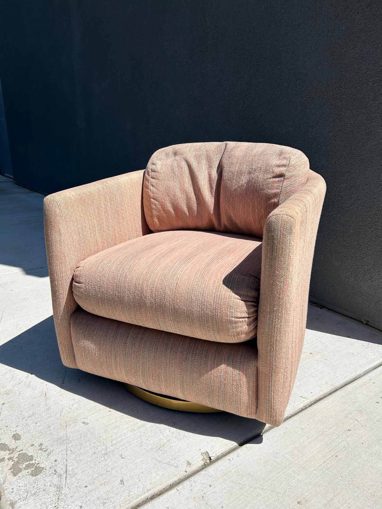Vintage Pink Club Swivel Chair, Circa 1980s