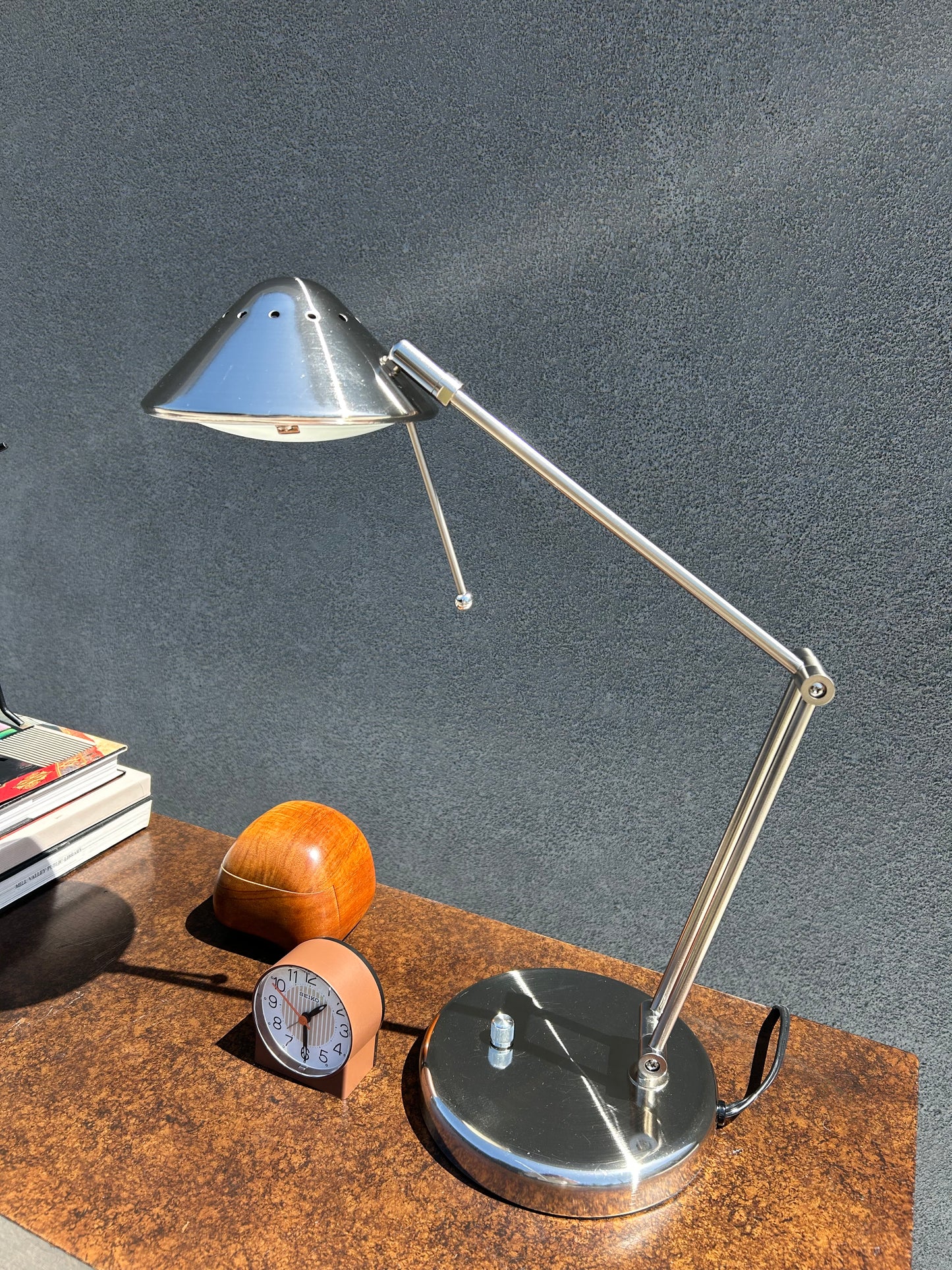 Postmodern UFO Chrome Articulated Desk Lamp, Circa 1990s