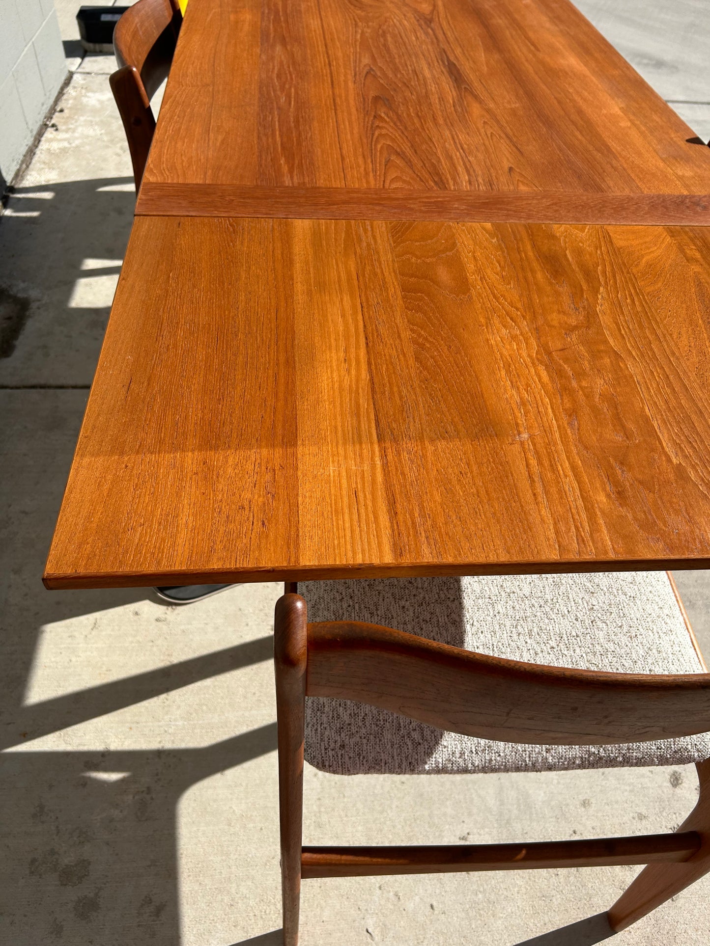 Danish Teak Expandable Dining Table By Ansager Mobler, Circa 1960s