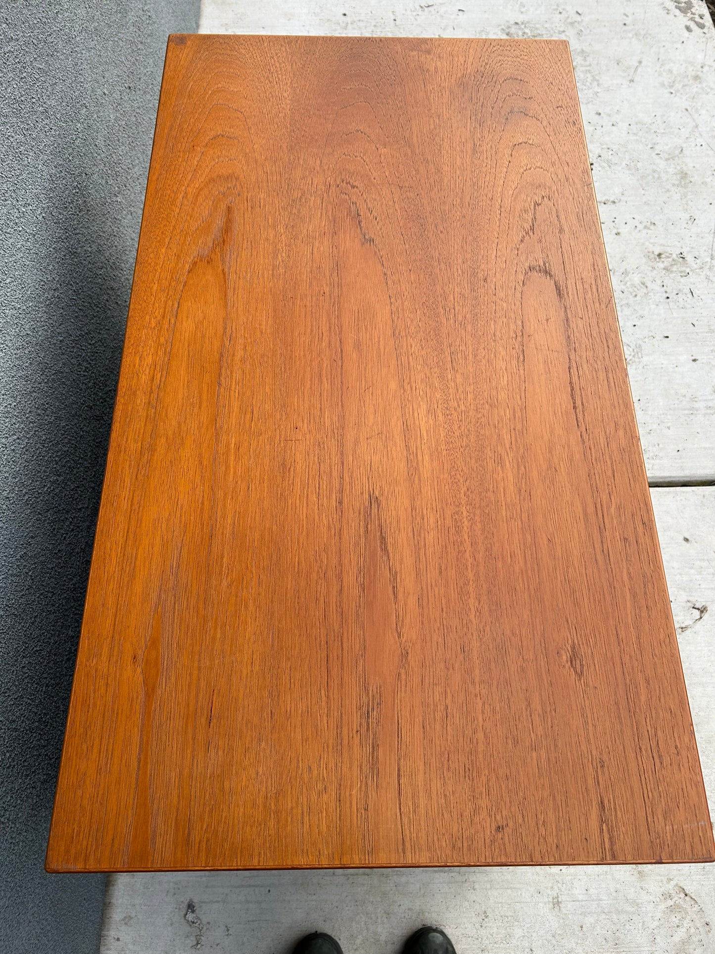 Danish Mid-Century Modern Desk by Mobelfabriken Trekanten Made in Denmark, Circa 1970s
