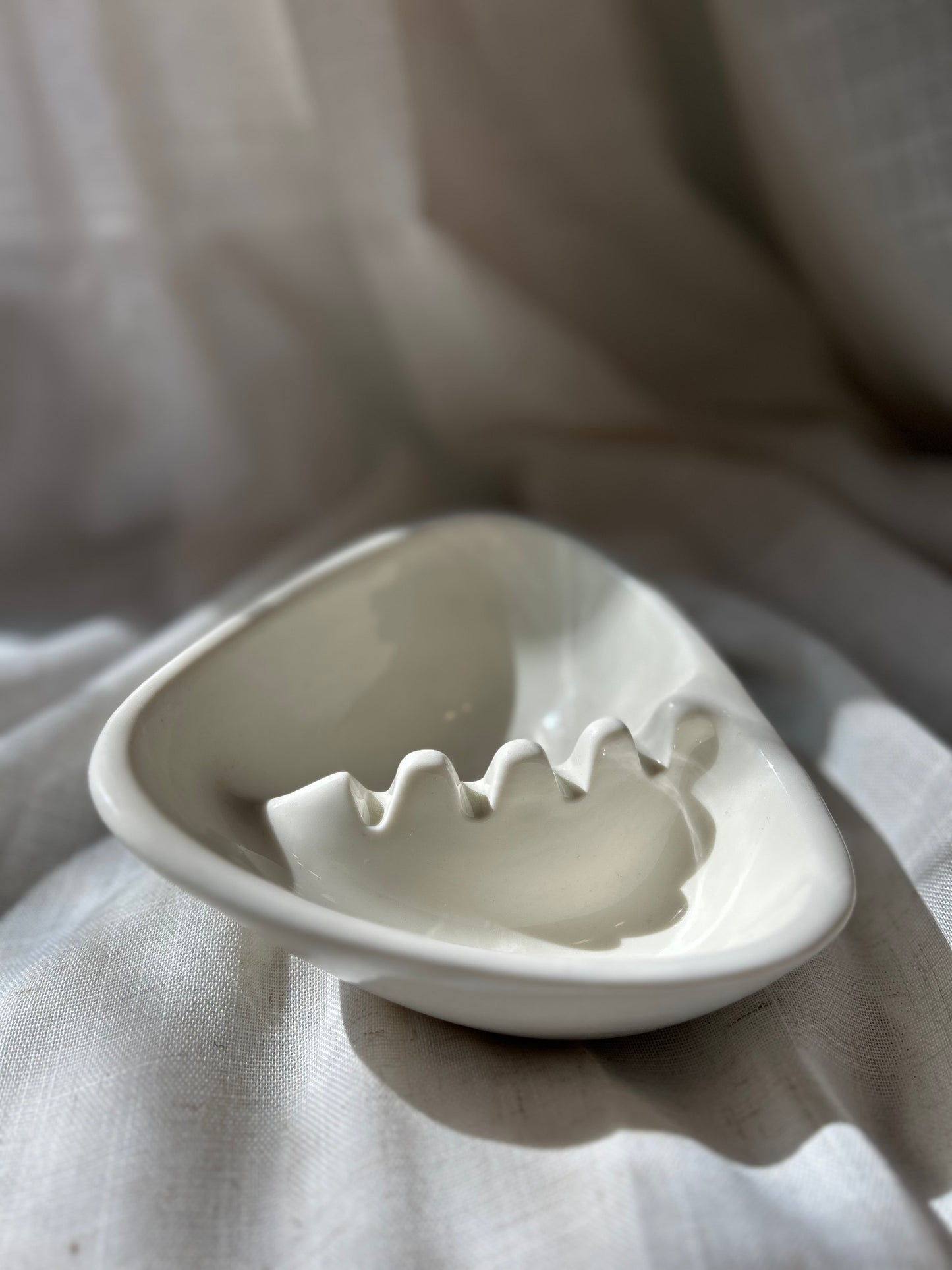 Vintage Mid-Century Atomic Porcelain Triangular Ashtray