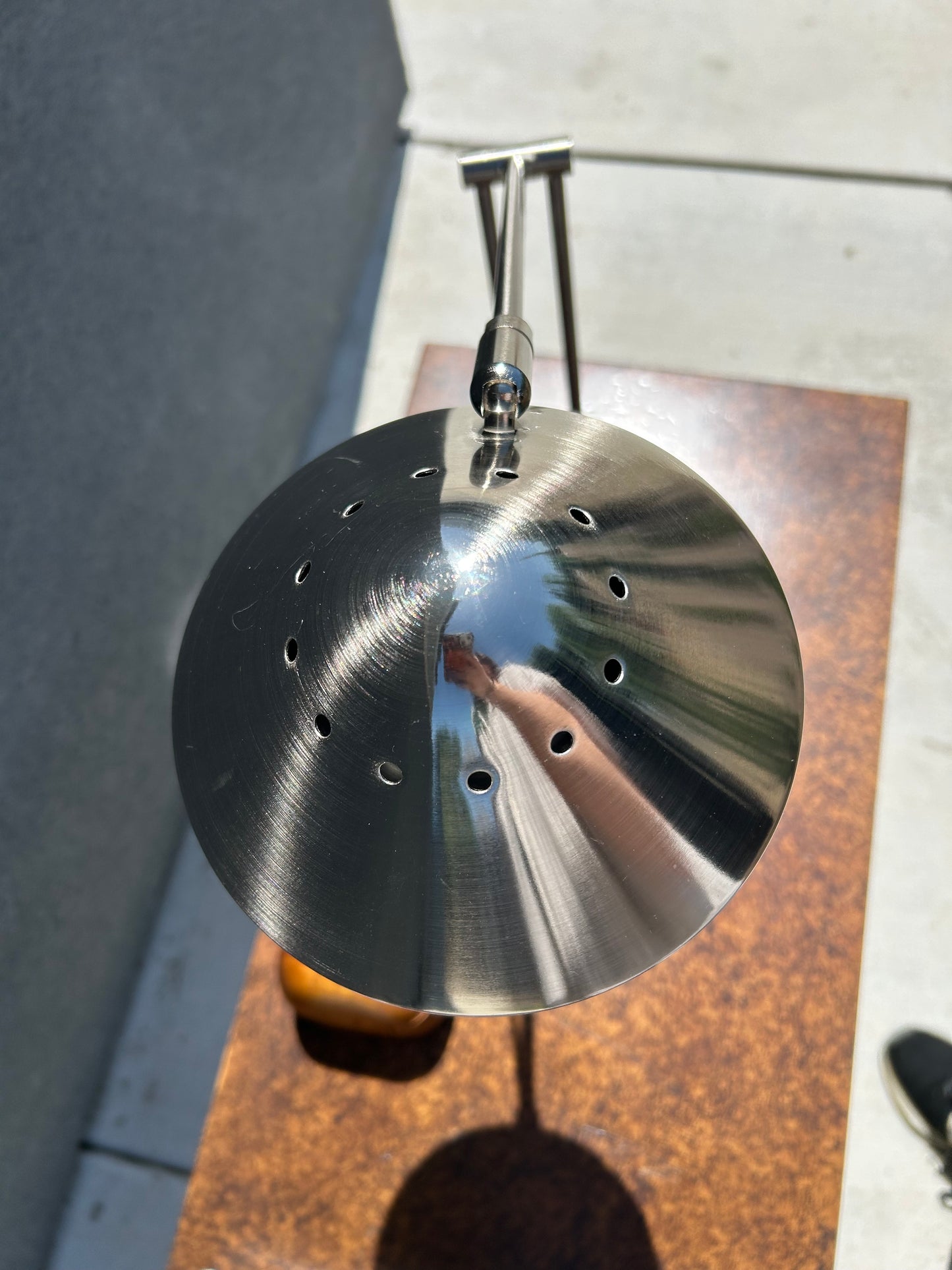 Postmodern UFO Chrome Articulated Desk Lamp, Circa 1990s