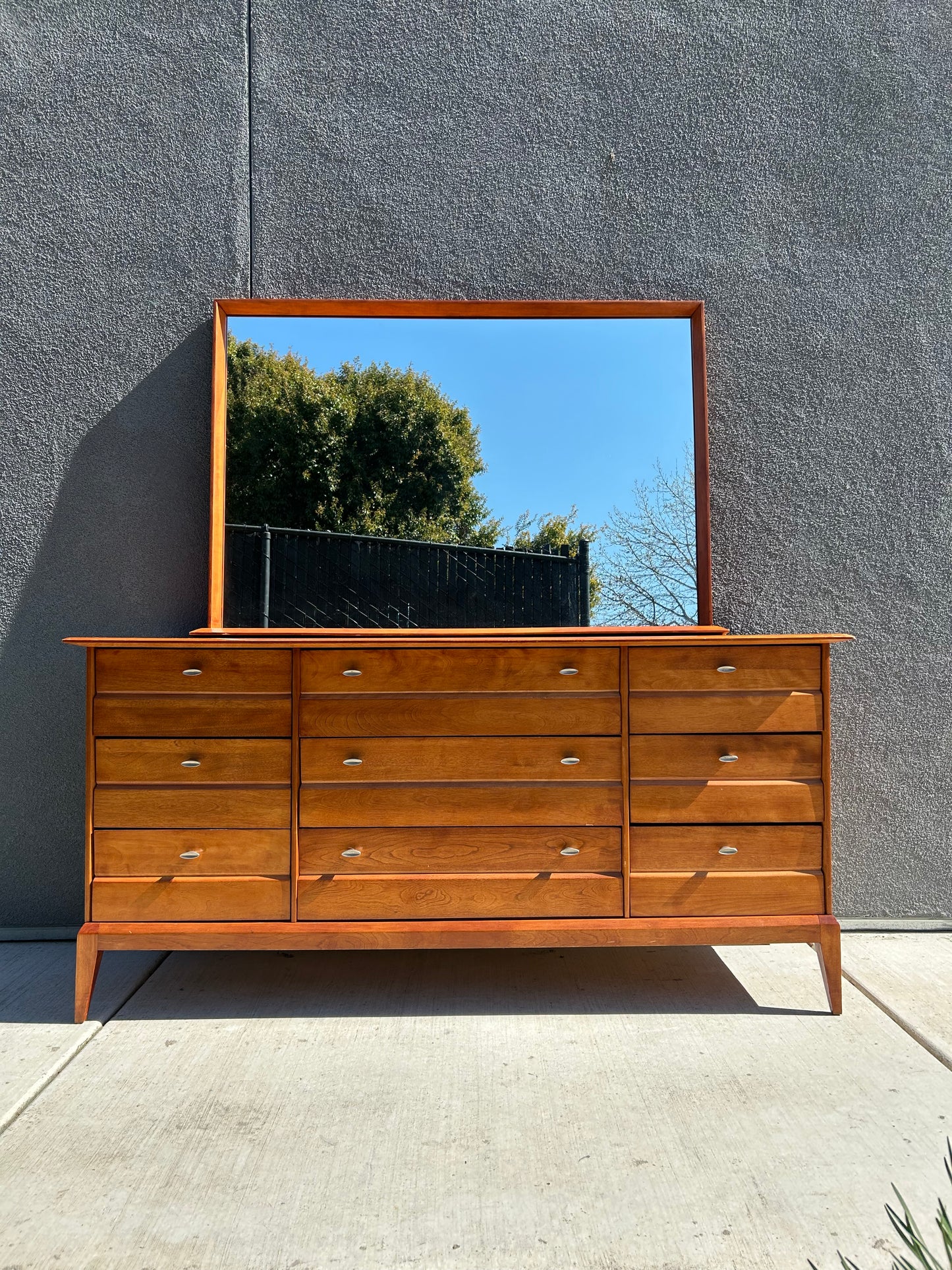 Heywood Wakefield Mid-Century Cadence Six-Drawer Dresser with Mirror, circa 1950s