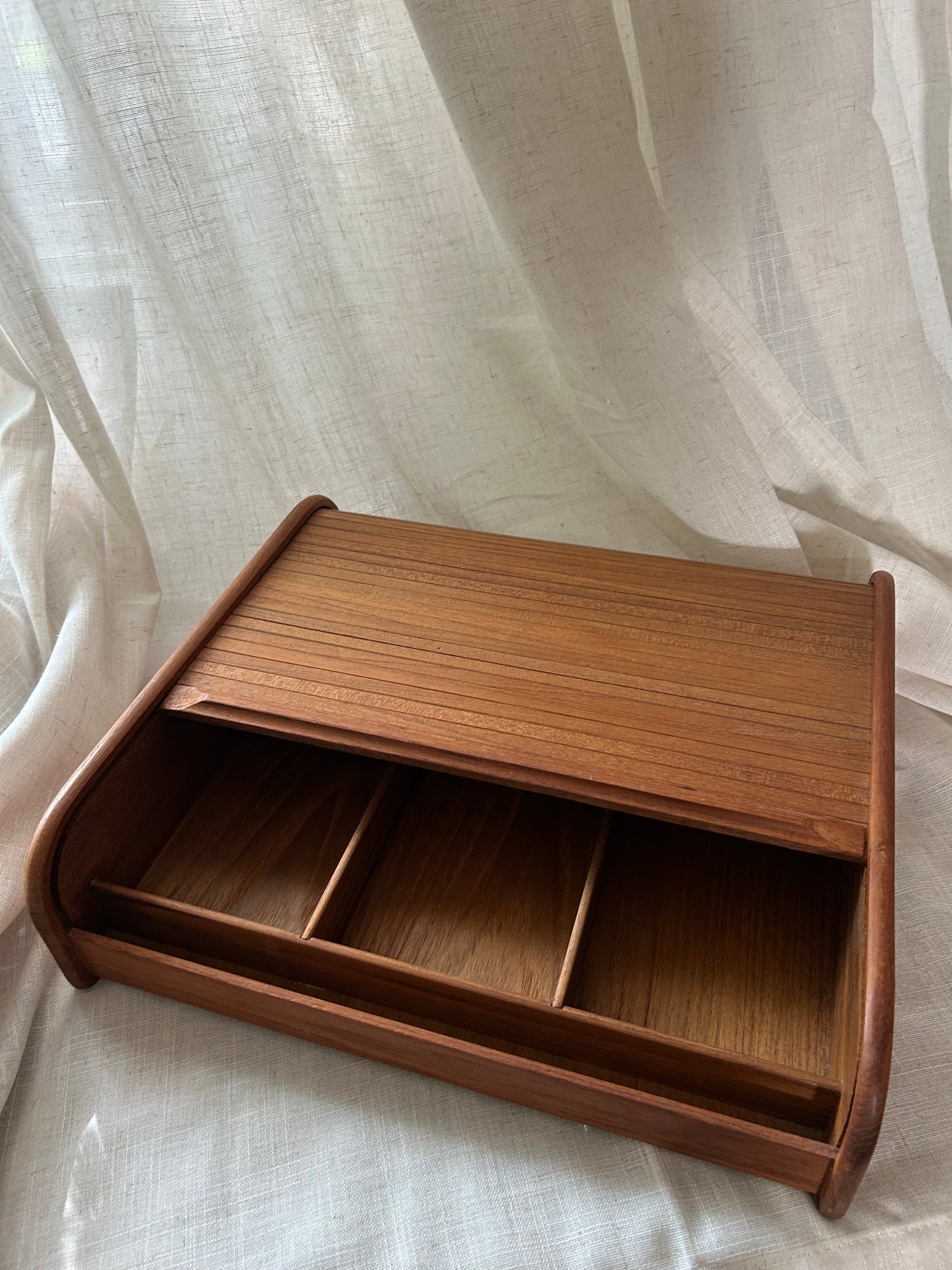Vintage MCM Teak Roll Top Cassette Tape or Letter Holder EA LTD, Made in Thailand
