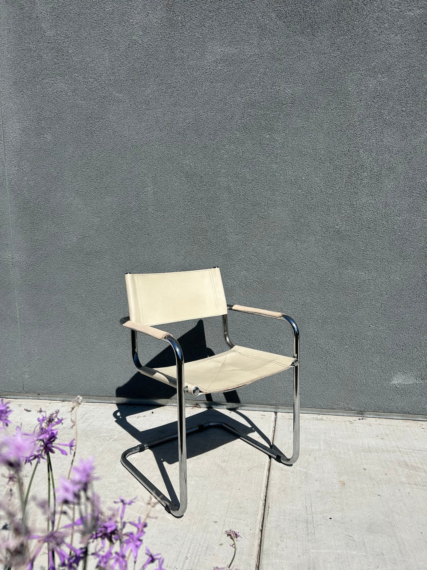 Marcel Breuer Style Beige Leather Tubular Chrome Chair, Circa 1970s