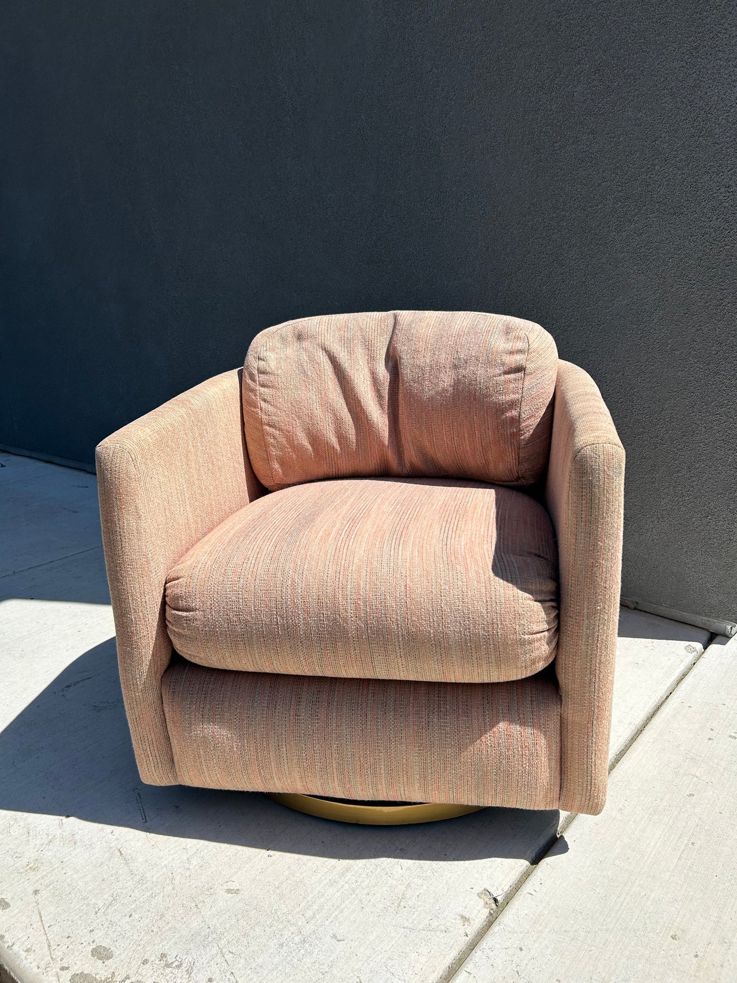 Vintage Pink Club Swivel Chair, Circa 1980s