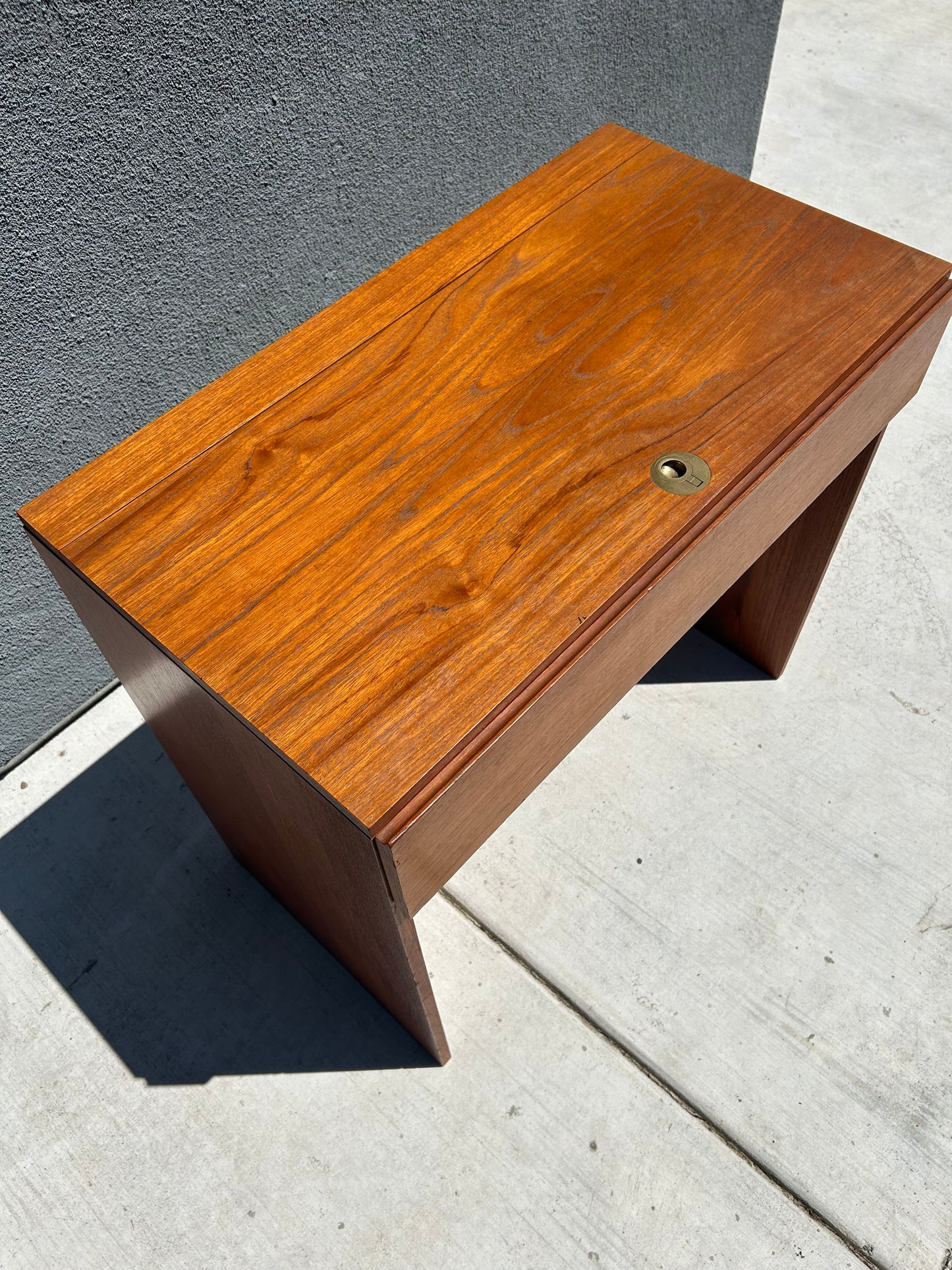 Mid Century Danish Modern Teak Vanity Desk by Arne Wahl Iversen of Vinde Mobelfabrik, Circa 1960s
