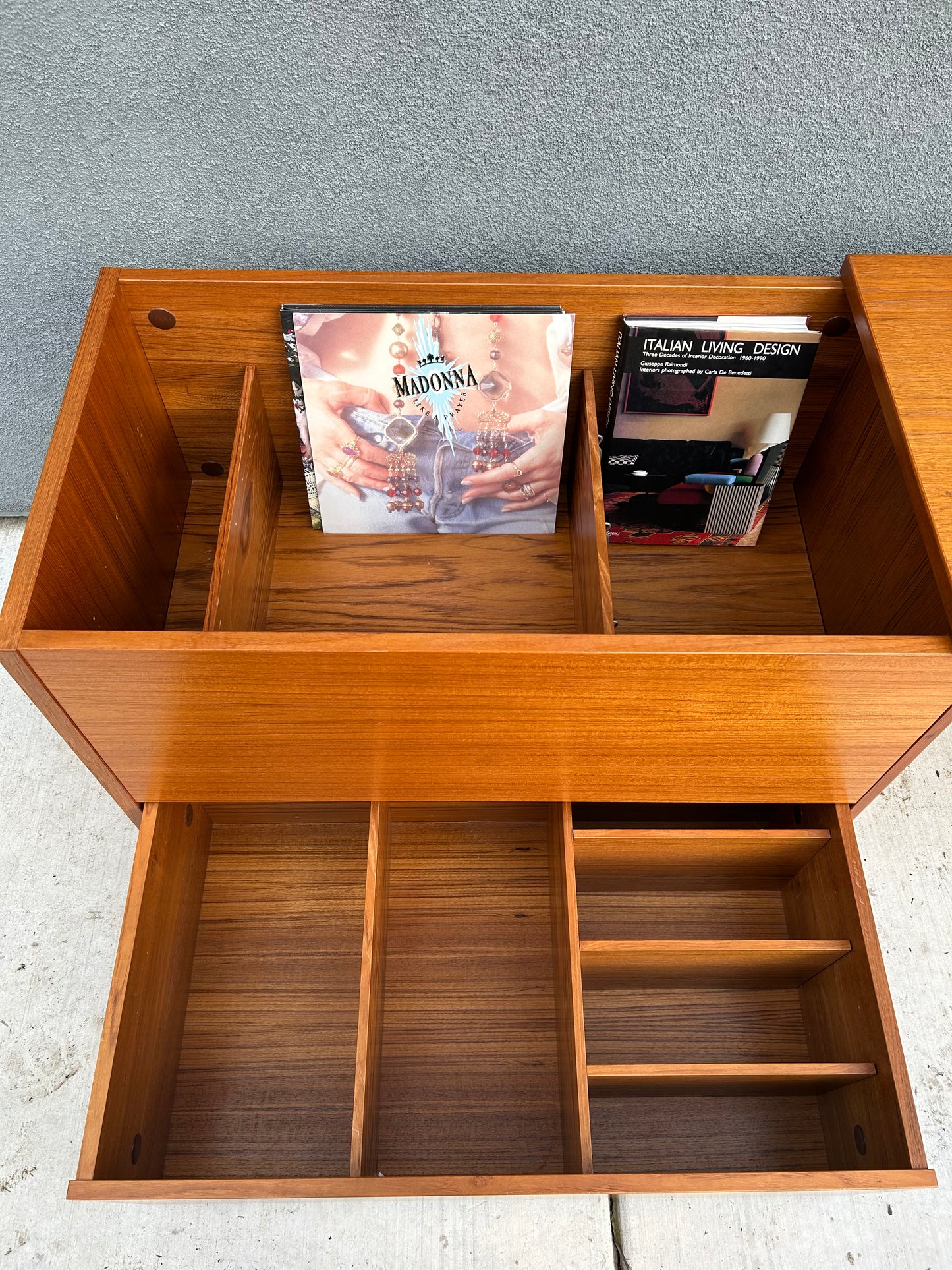 Danish Mid-Century Modern Desk by Mobelfabriken Trekanten Made in Denmark, Circa 1970s