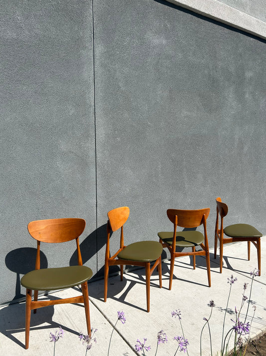 Vintage Mid Century Modern Sculptural Teak Wood Dining Chairs - Set of 4