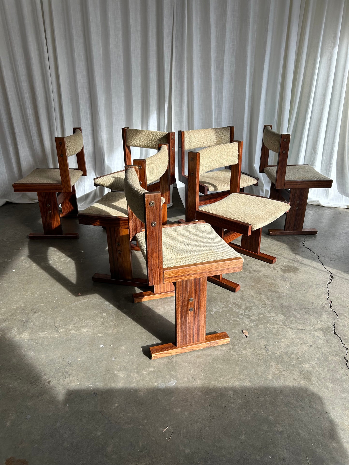 MCM Rosewood Ox Art Dining Table and 7 Chairs, Circa 1970s, Designed by Poul H Poulsen for Gangsø Mobler