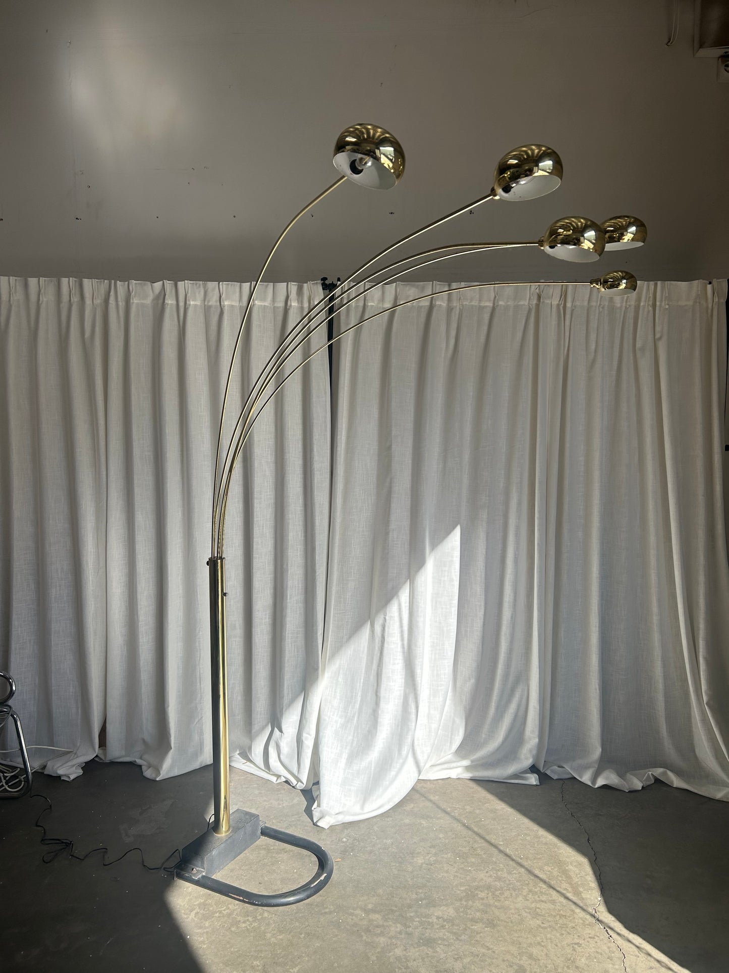 Mid Century Modern Brass 5-Arm Dimmer Spider Floor Lamp