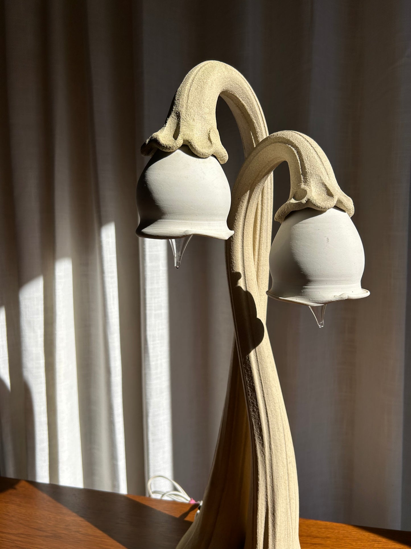 Art Nouveau Doug Blum Cally Lilly Ceramic Pottery Table Lamp Signed