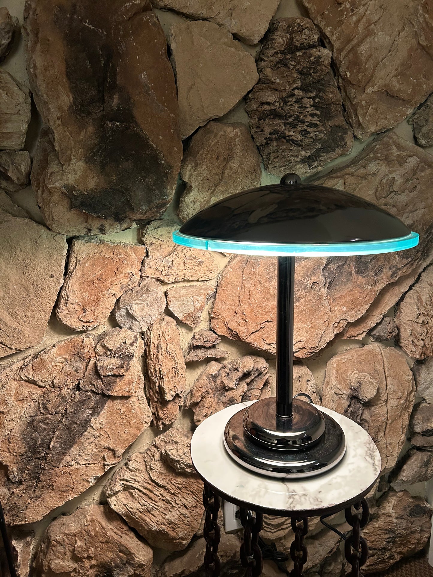 Postmodern Flying Saucer Touch Setting Table Lamp, Circa 1980s