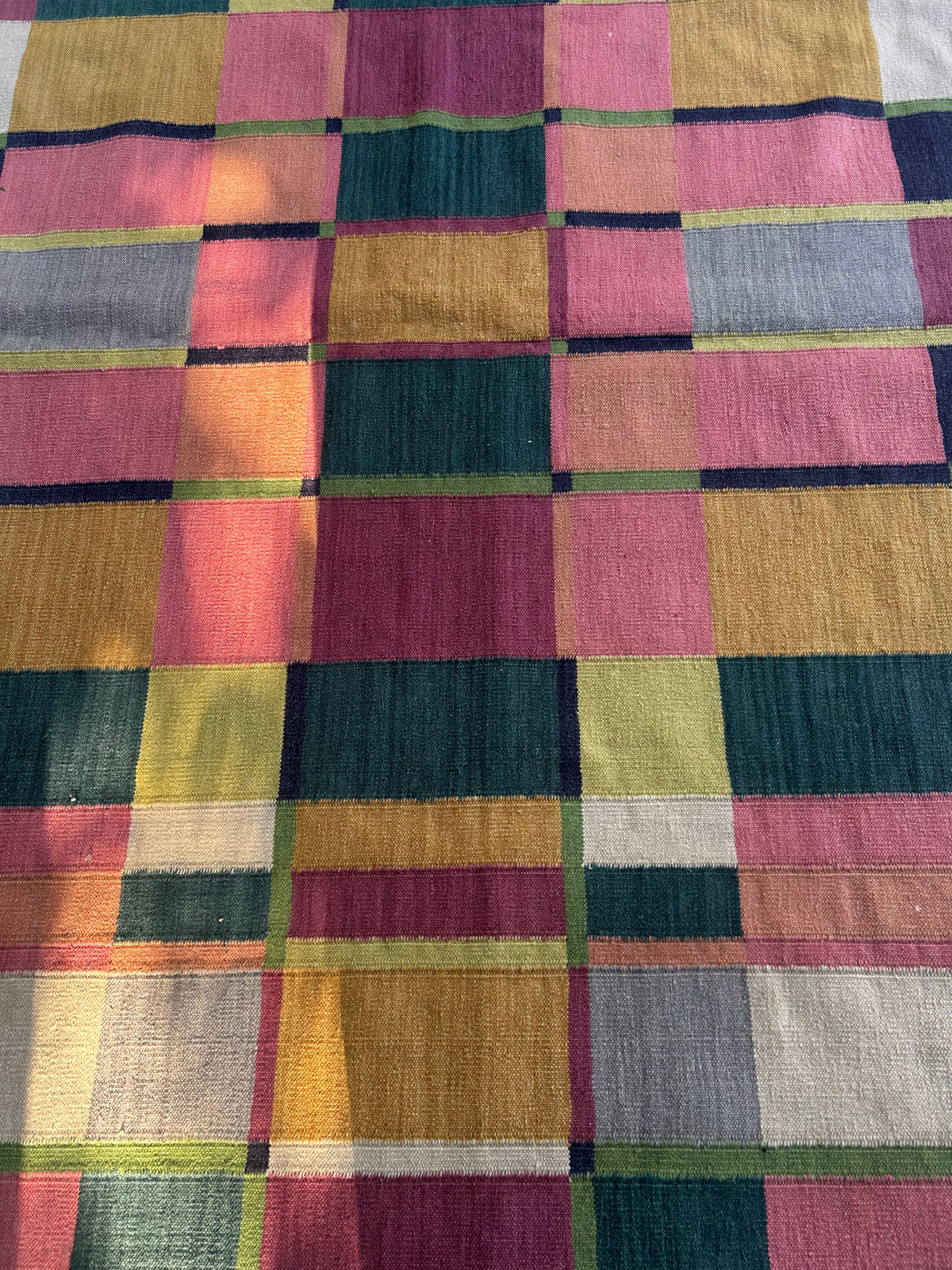 Vintage Geometric Plaid Kilim Flatweave Rug