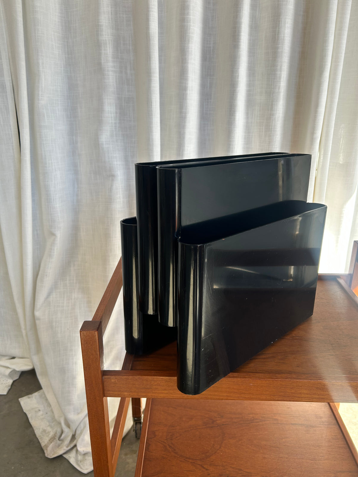 Vintage Black Kartell Magazine Rack with Handle, Circa 1970s