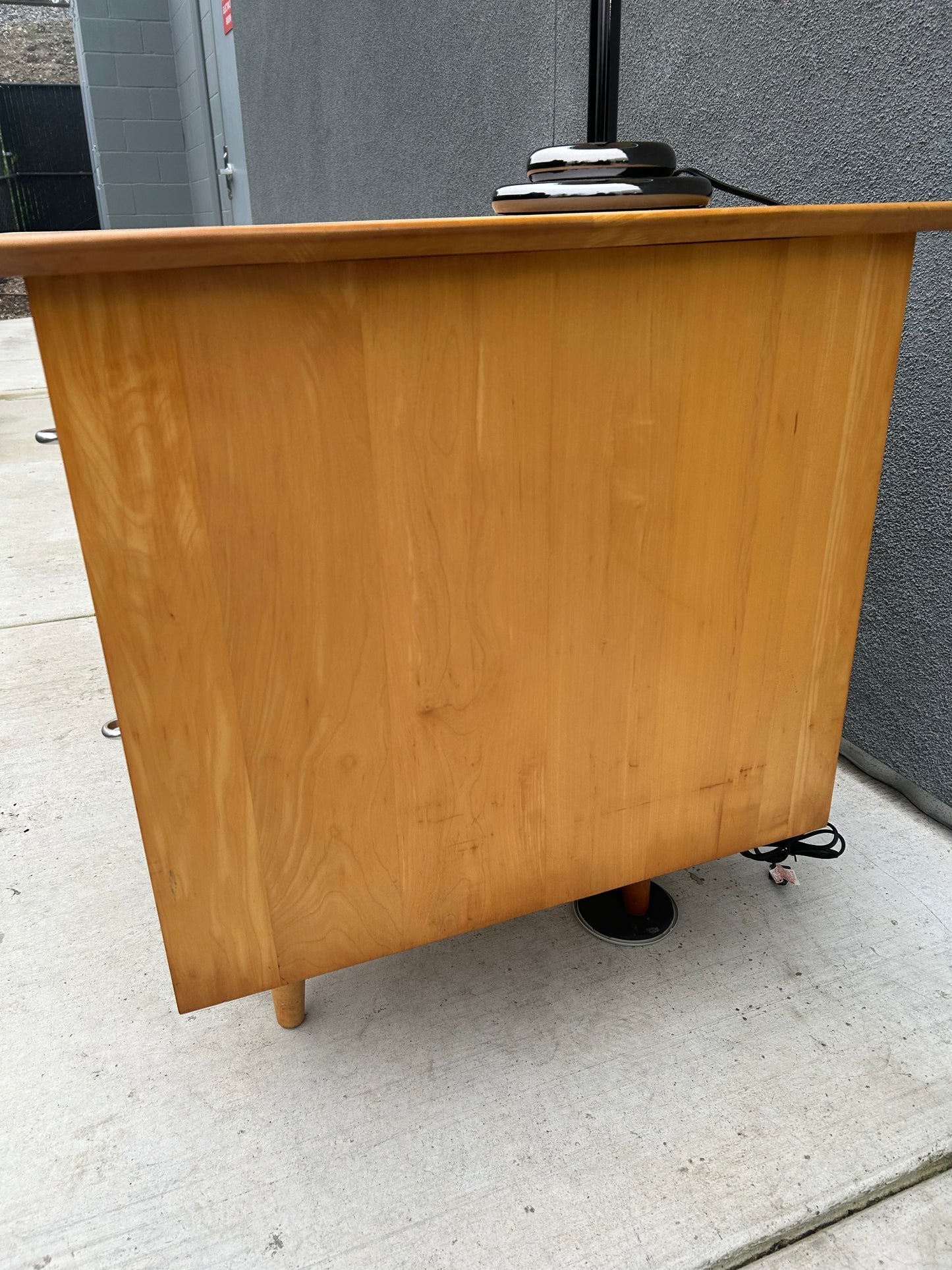 Paul McCobb for Winchendon Maple Double Pedestal Desk, Circa 1950s