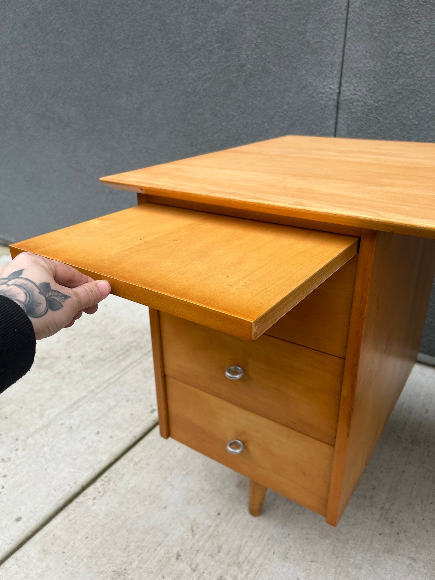 Paul McCobb for Winchendon Maple Double Pedestal Desk, Circa 1950s