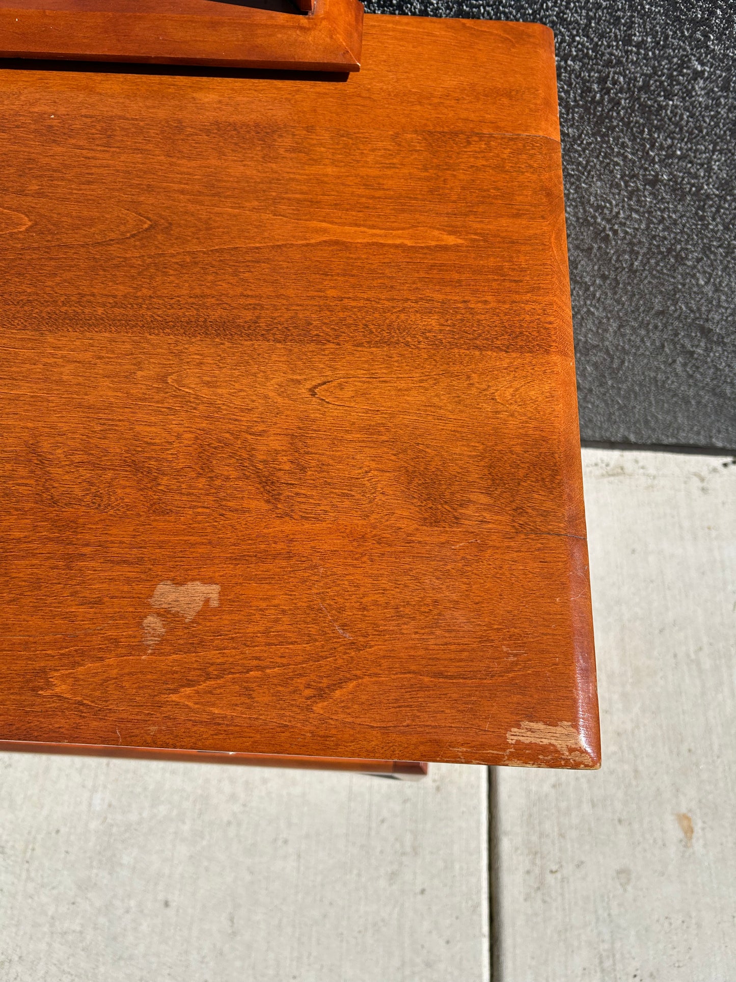 Heywood Wakefield Mid-Century Cadence Six-Drawer Dresser with Mirror, circa 1950s