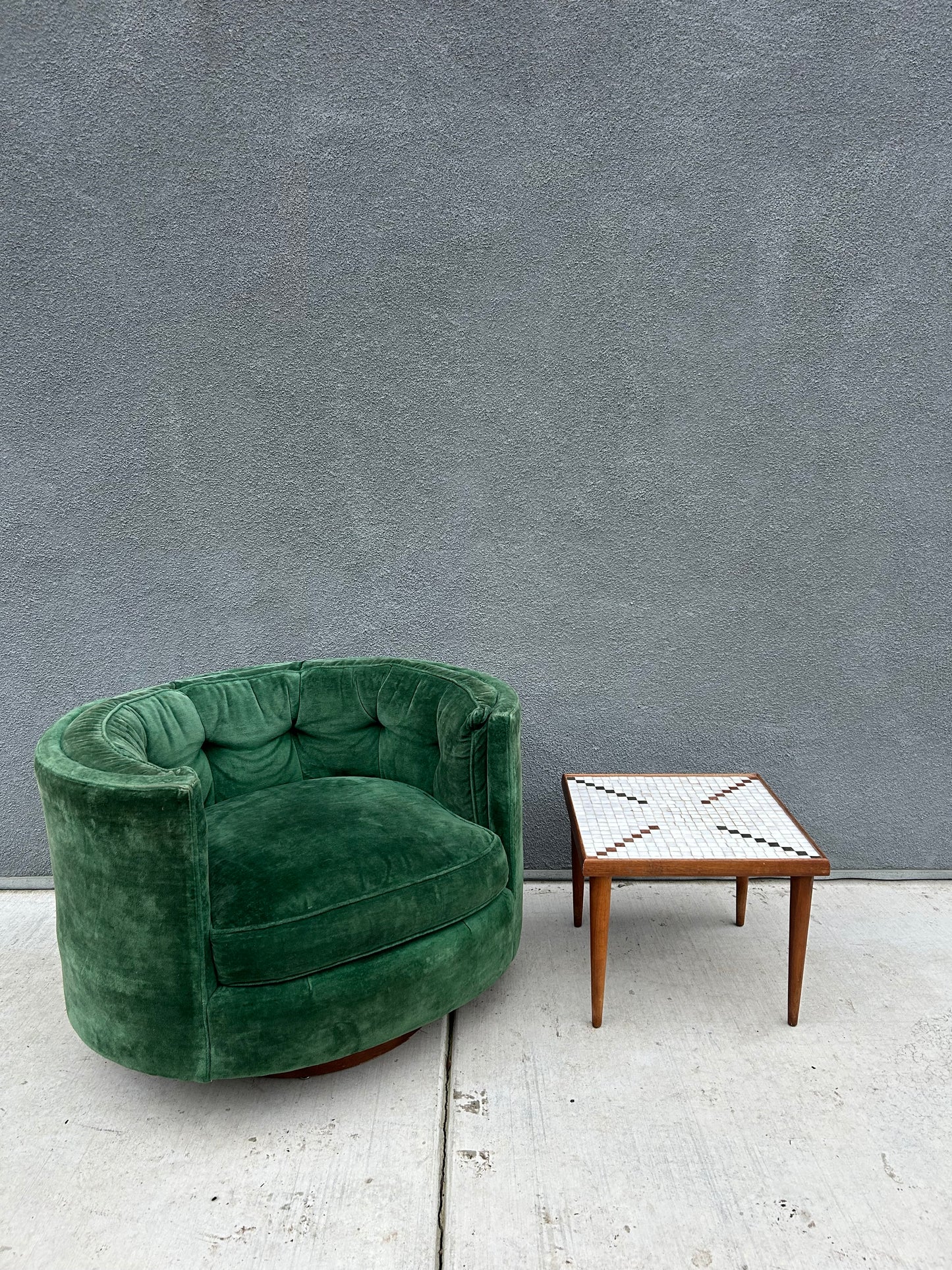 2 AVAILABLE - Emerald Velvet MCM Tub Swivel Chairs, Milo Baughman Style, Circa 1970s