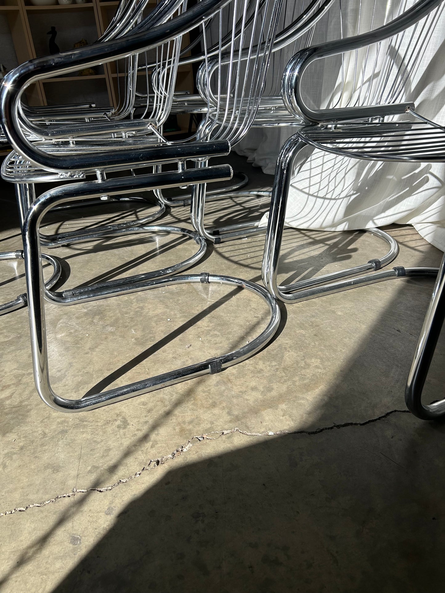 Set of 8 Chrome Cantilever Dining Chairs in the Style of Gastone Rinaldi for Roma, Circa 1970s, Italy