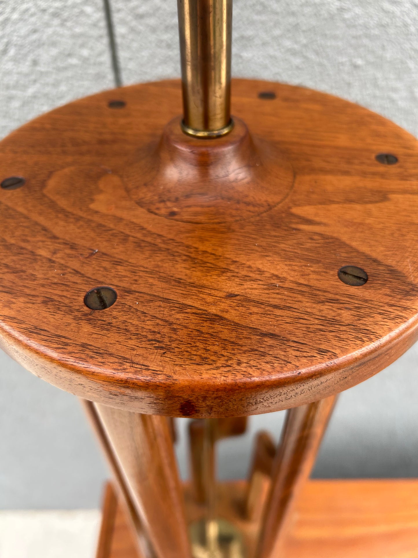 Mid Century Walnut and Brass Sculptural Table Lamp by VH Woolums, Circa 1960s