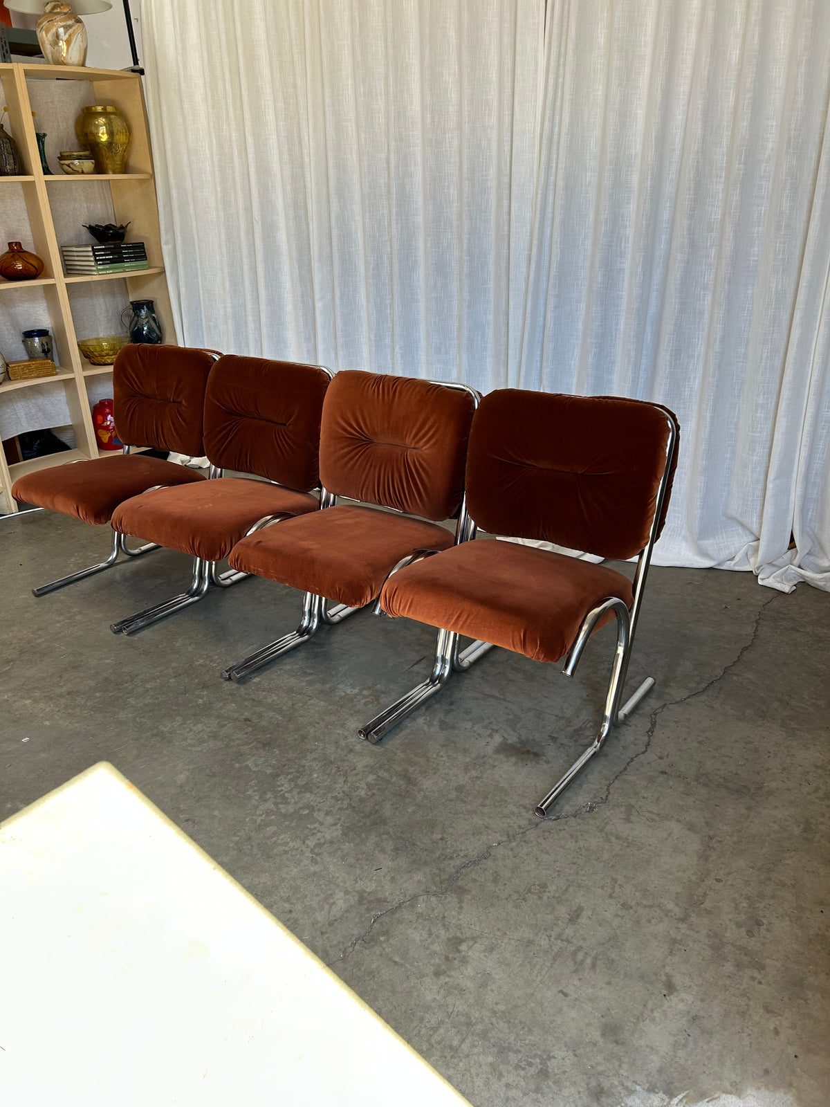Set of 4 Tubular Chrome Cantilever Dining Chairs by Douglas Furniture, Circa 1970s