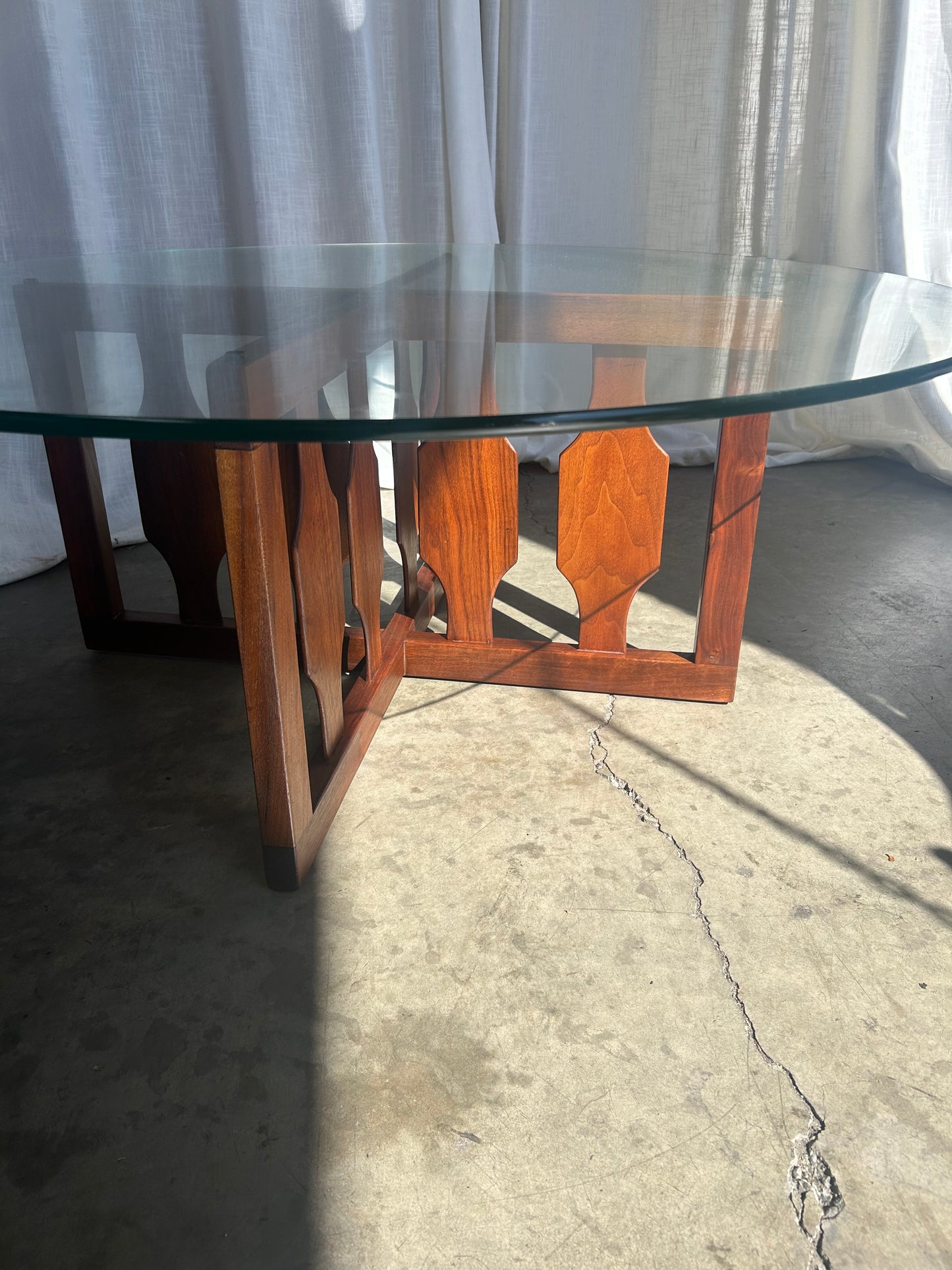 Adrian Pearsall for Craft Associates Mid Century Walnut Round Coffee Table, Circa 1960s